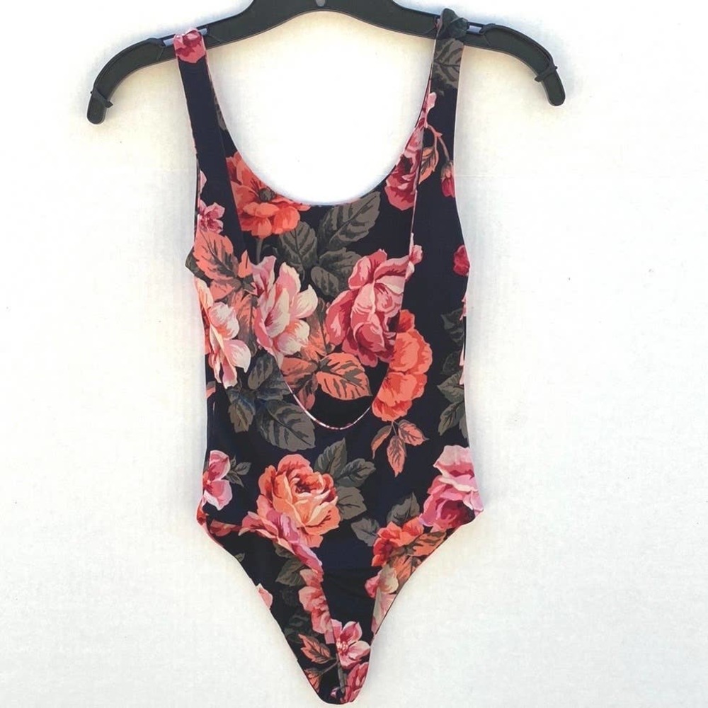 Lorette Womens size small black floral print sleeveless bodysuit - Picture 2 of 6